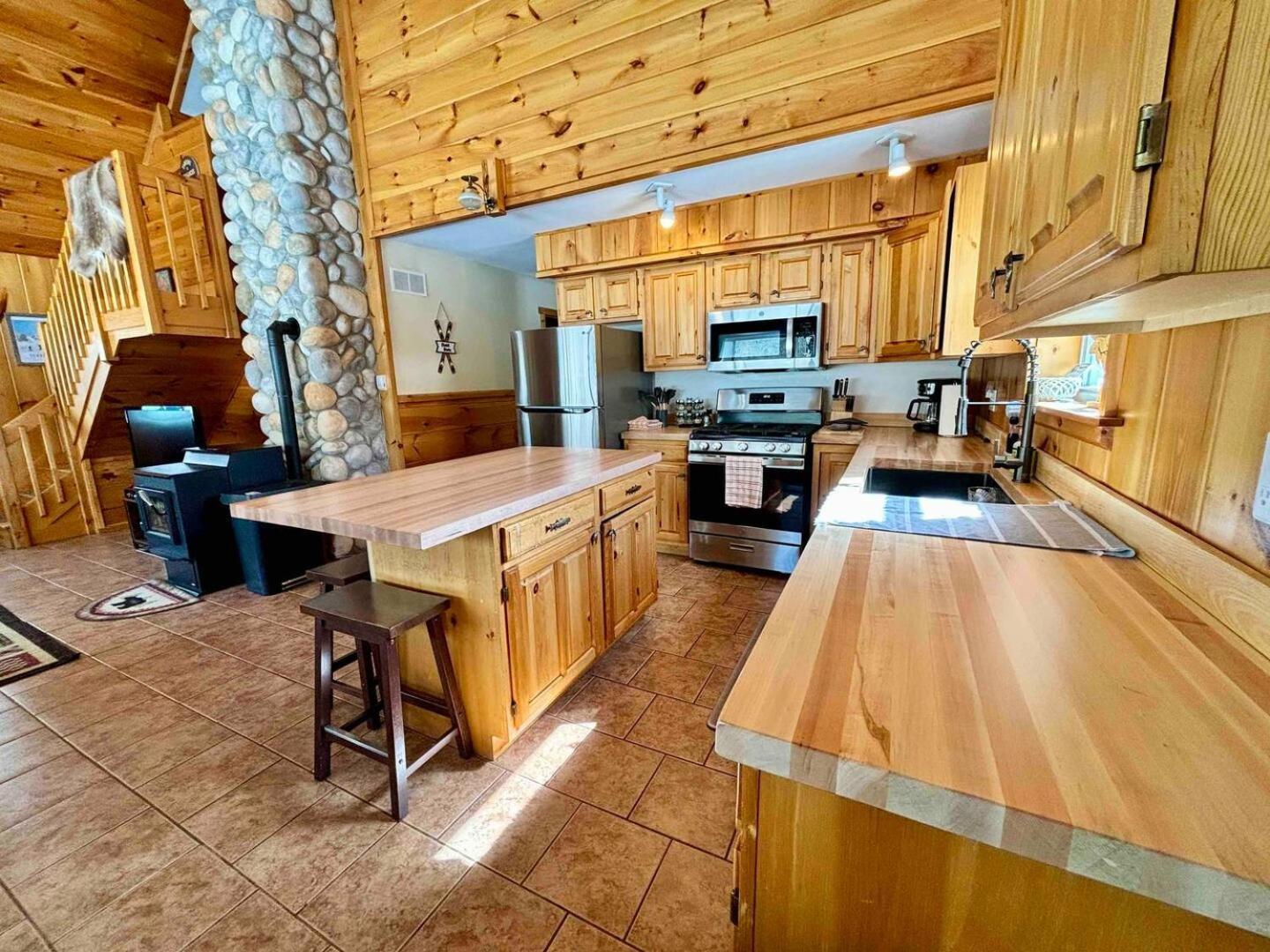 Ski Chalet W-Hot Tub, Only 3 Min To Sunday River Ski Lifts! Бетел Экстерьер фото